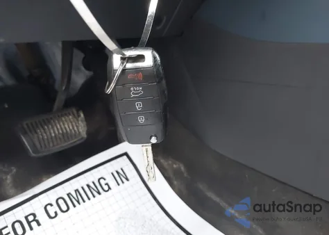 2015 Kia Soul + из США, поврежденный, VIN KNDJP3A58F7219039